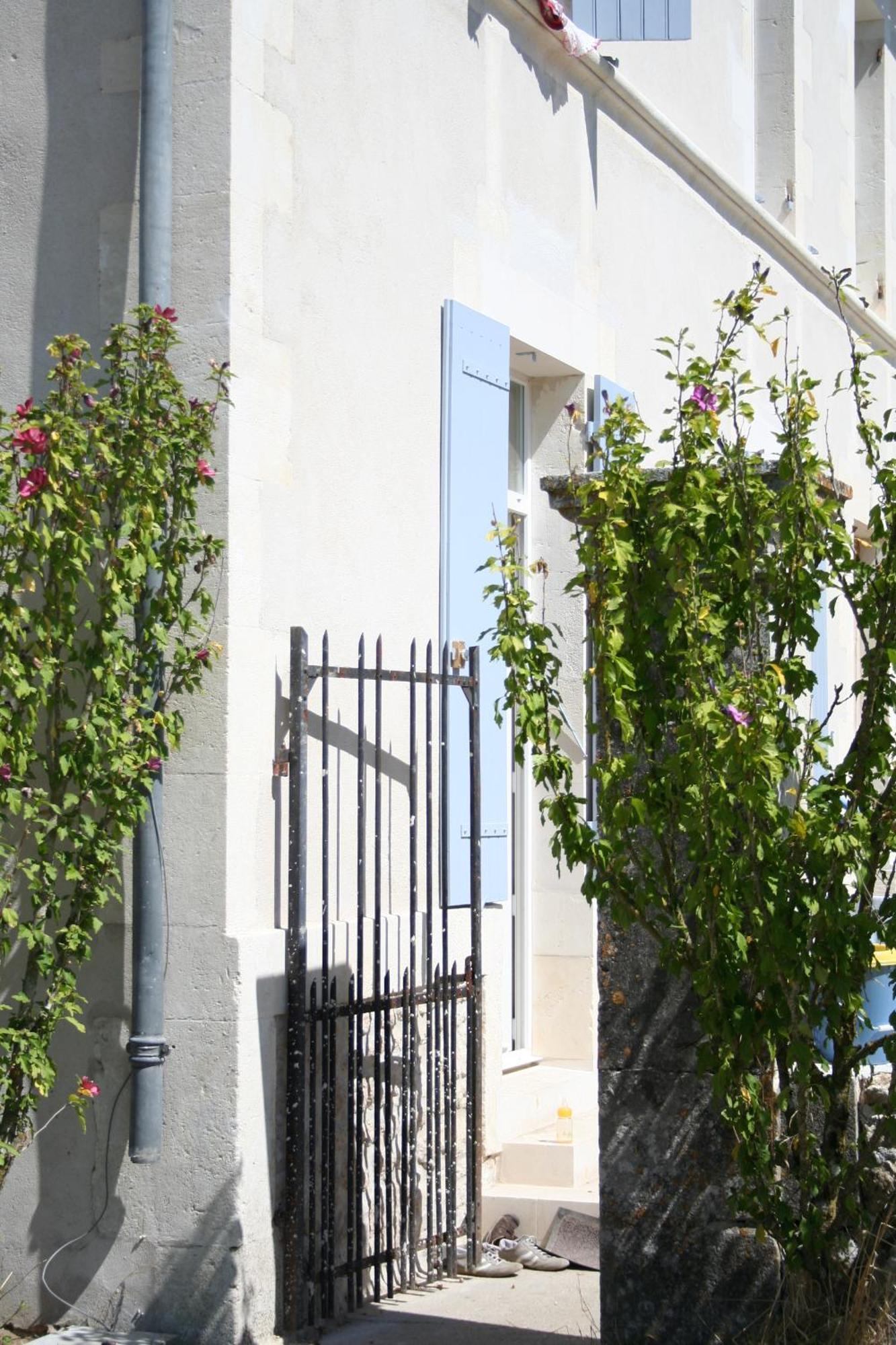 Le Domaine Des Aguins Landhaus Saujon